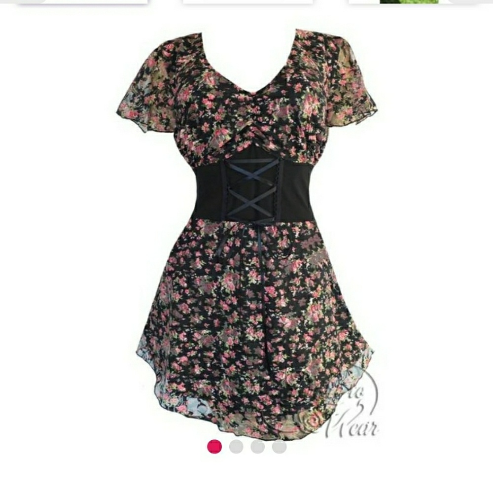 ISO Dare To Wear Sweetheart Corset Top in Primrose